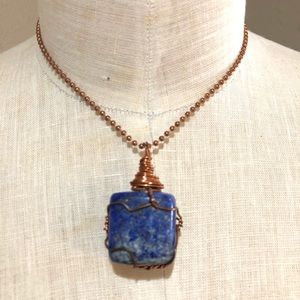 Lapis lazuli rose gold necklace